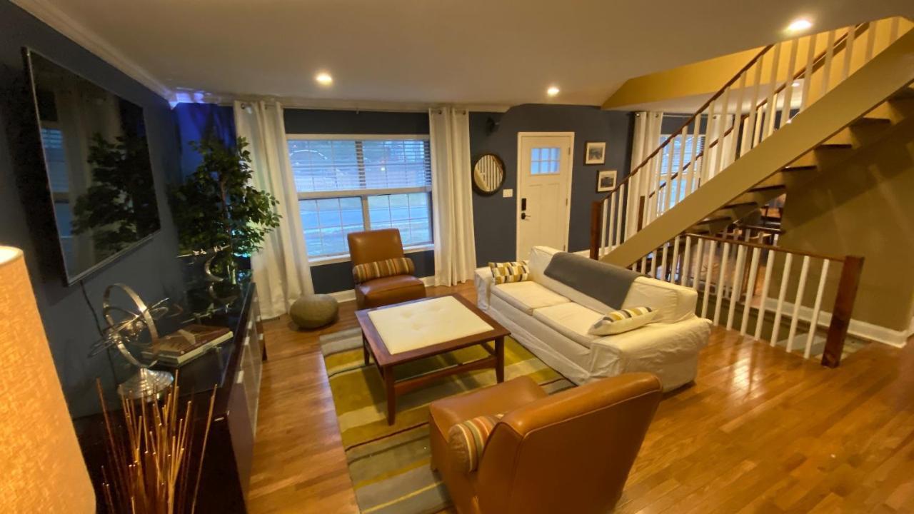 Here It Is! Cool Cape Cod-3 Br-2.5 Bath-12 Guests Olathe Ngoại thất bức ảnh